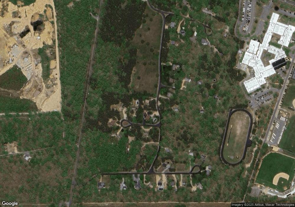 31 Deer Run Rd, Oak Bluffs, MA 02557 - photo 1