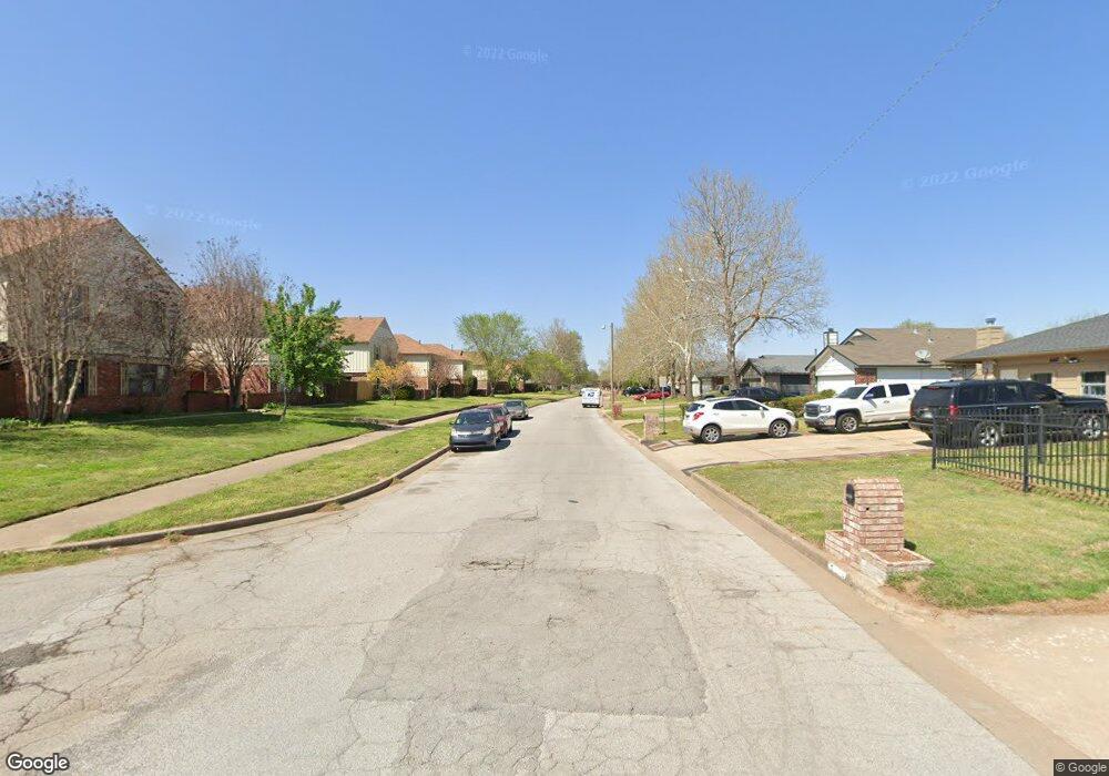 6108.B S Madison Place unit 6108B, Tulsa, OK 74136 - photo 1