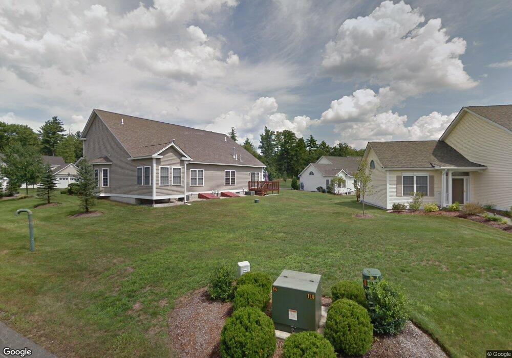 64 Old Stage Rd unit 61, Litchfield, NH 03052 - photo 1