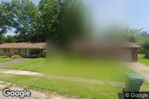906 Barrow Dr, Pine Bluff, AR 71601