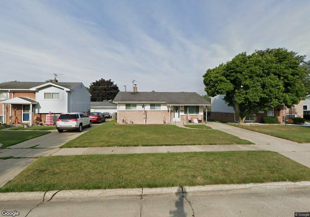 30517 Bluehill St, Roseville, MI 48066 - photo 1