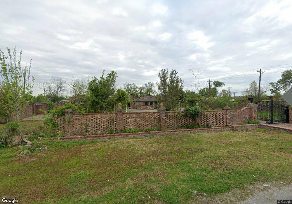 530 Holmes St, Lake Charles, LA 70615 - photo 1