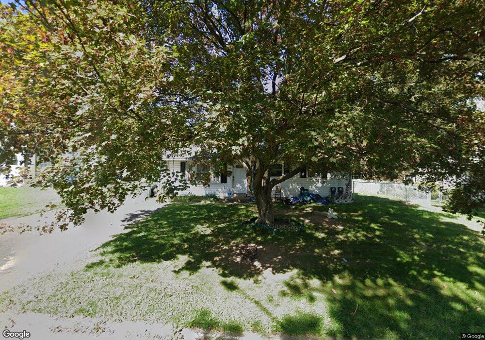 1044 Willopenn Dr, Southampton, PA 18966 - photo 1