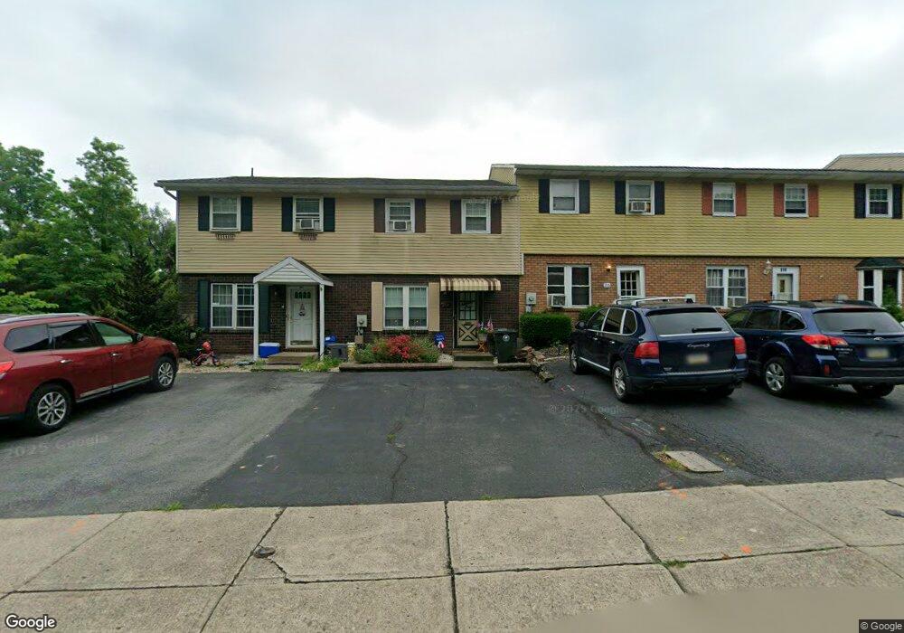 216 Creek Rd, Bath, PA 18014 - photo 1