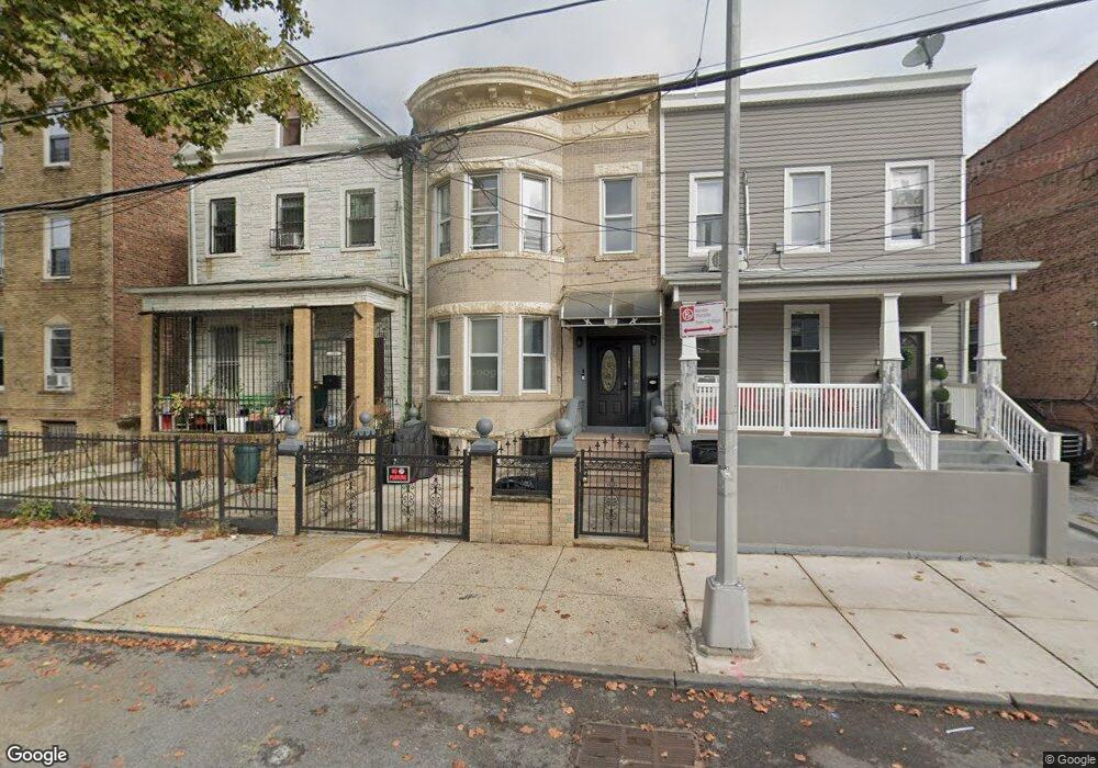 105 Ridgewood Ave, Brooklyn, NY 11208 - photo 1