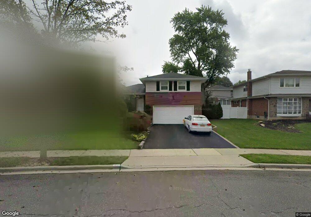 20 Theodore Dr, Plainview, NY 11803 - photo 1