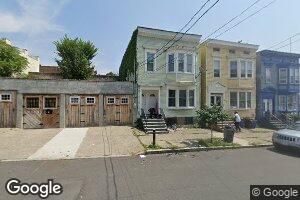 34 Elizabeth St, Albany, NY 12202