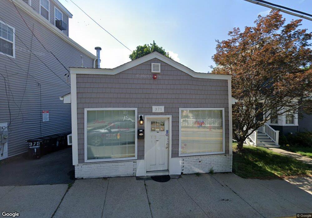 371 Central St, Saugus, MA 01906 - photo 1