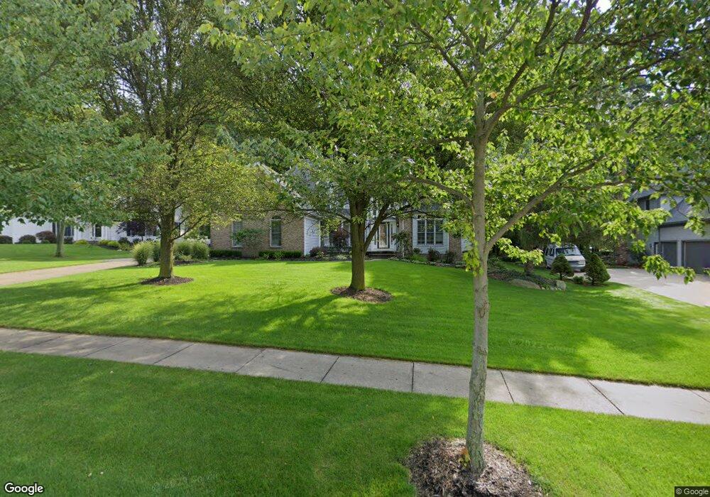 210 Linwood Ln, Aurora, OH 44202 - photo 1