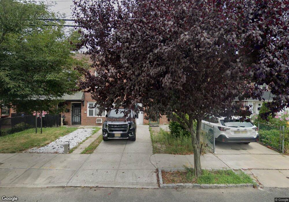 10237 187th St, Hollis, NY 11423 - photo 1