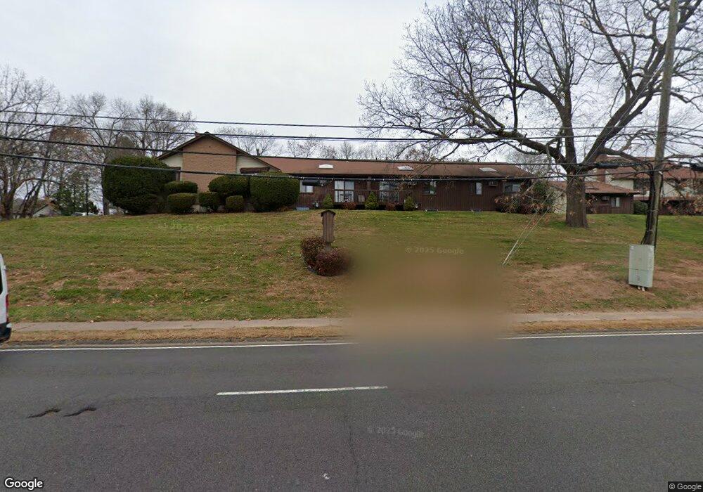 647 Middle Turnpike E unit A, Manchester, CT 06040 - photo 1