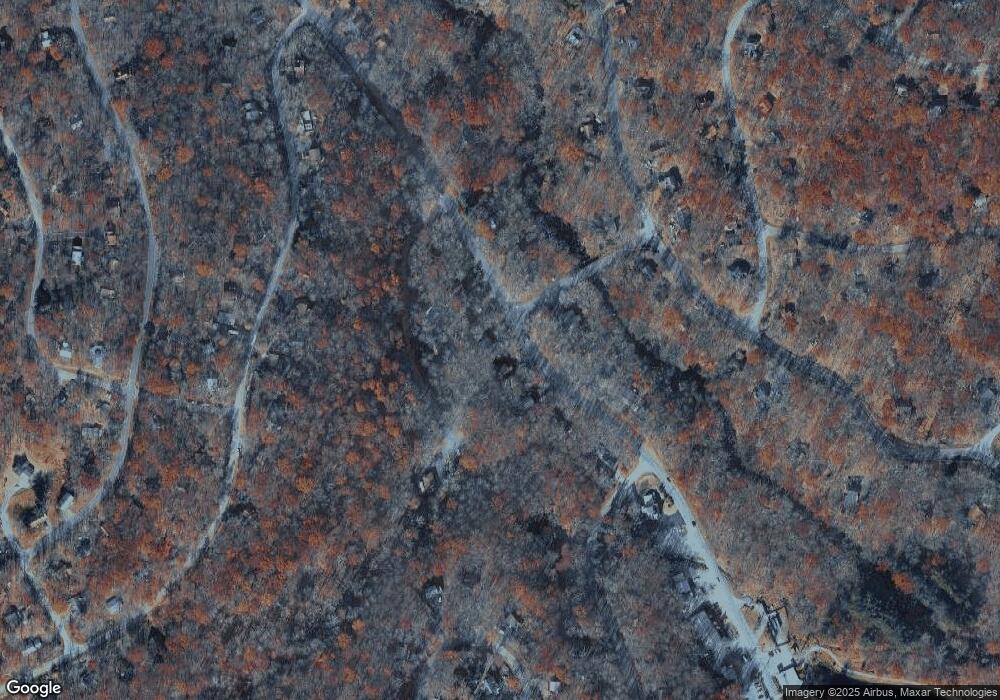 809 Saw Creek Estate, Bushkill, PA 18324 - photo 1