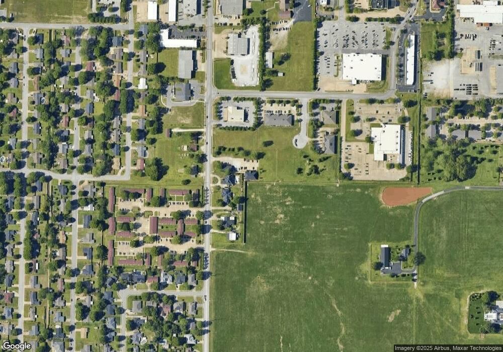 1505 Carley Rd unit B, Springdale, AR 72762 - photo 1