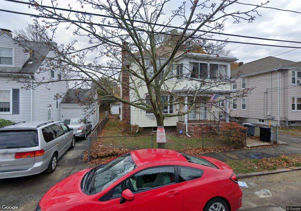 35 Sharon Rd unit 2, Quincy, MA 02171 - photo 1