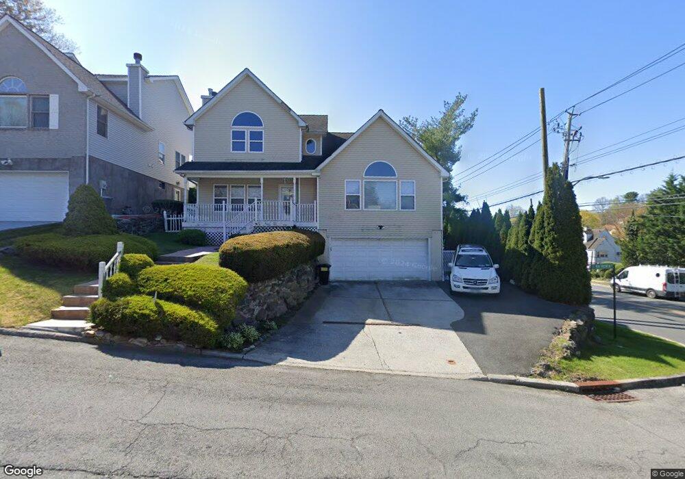 2 Via Trenta Ct, Yonkers, NY 10710 - photo 1