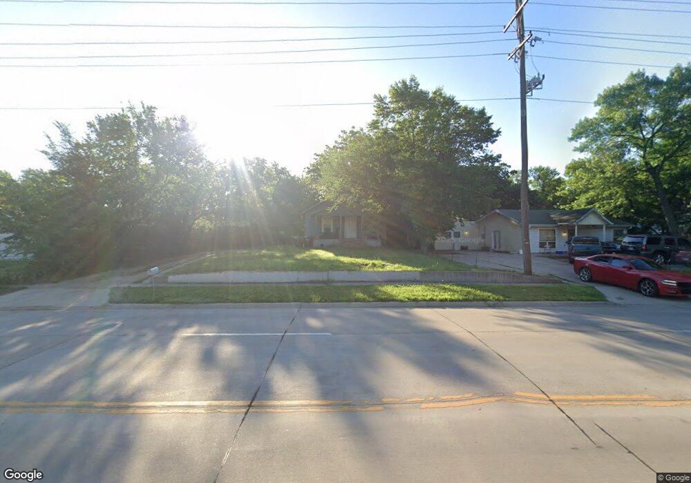 3414 SE Adams St, Topeka, KS 66605 - photo 1