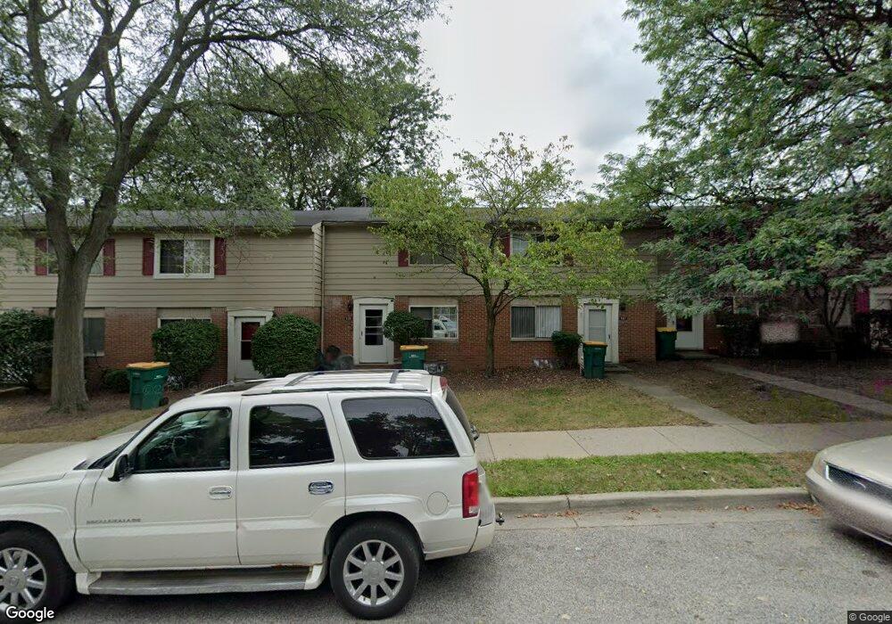 905 Vincent Ct unit 48, Lansing, MI 48910 - photo 1