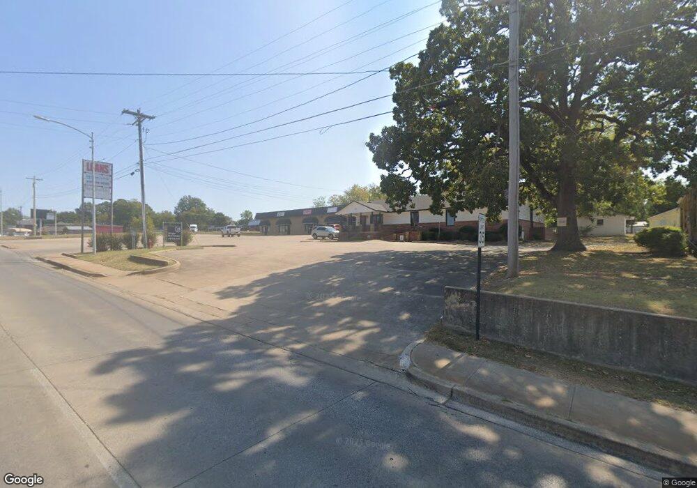 300 E Downing St, Tahlequah, OK 74464 - photo 1