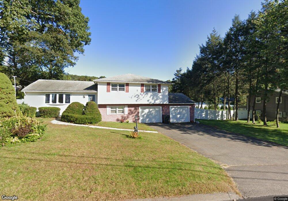 28 Maple Dr, Prospect, CT 06712 - photo 1