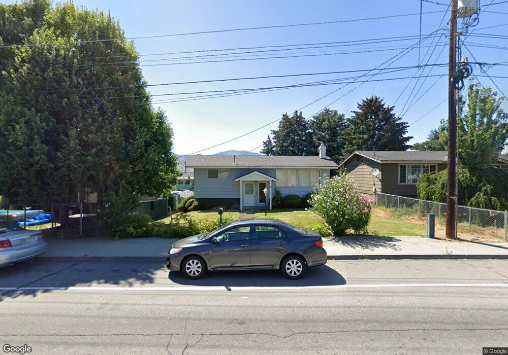 1328 N Baker Ave, East Wenatchee, WA 98802 - photo 1