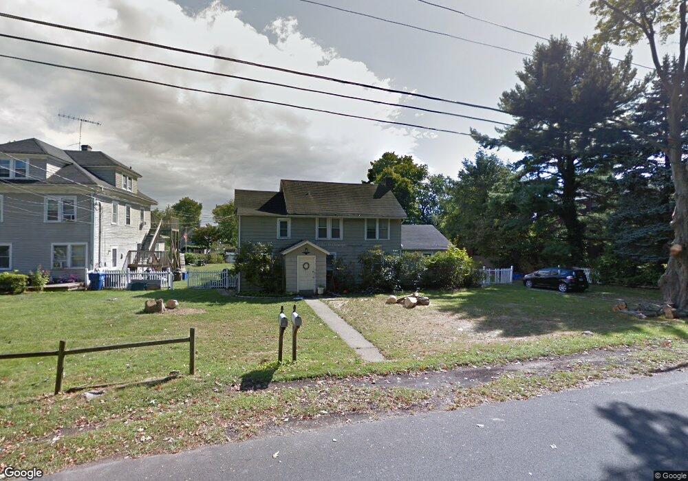 7 Hiawatha Ln unit 2, Westport, CT 06880 - photo 1