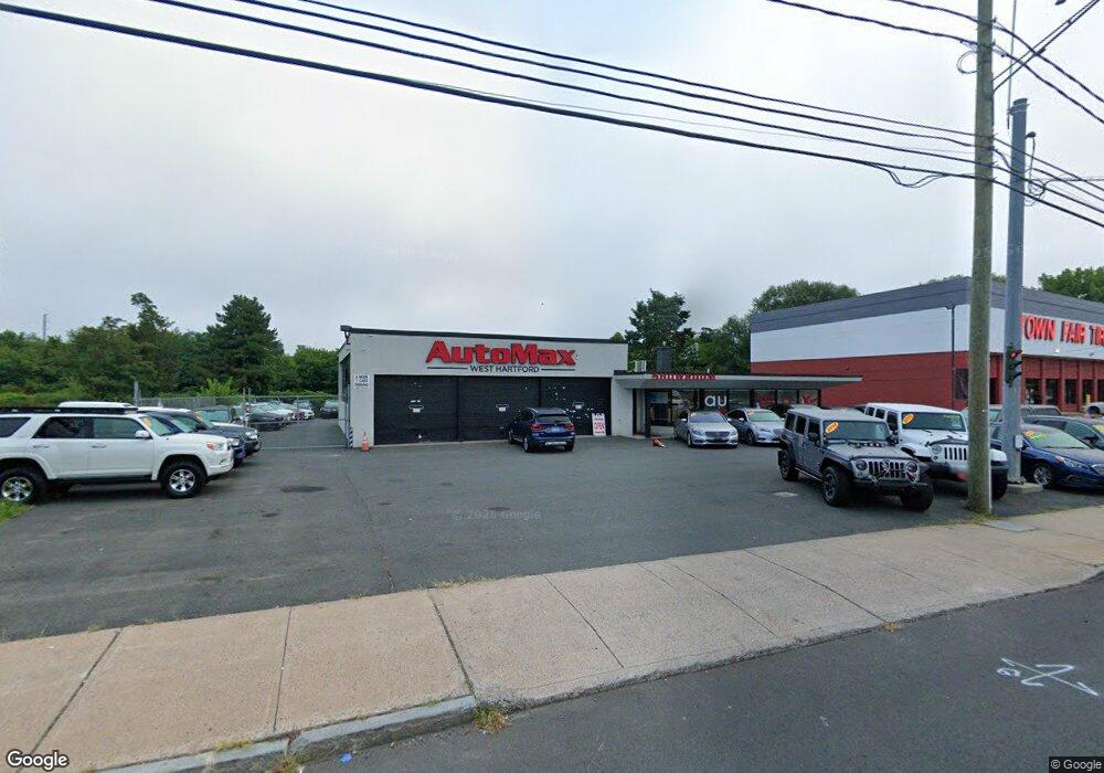 988 New Britain Ave, West Hartford, CT 06110 - photo 1