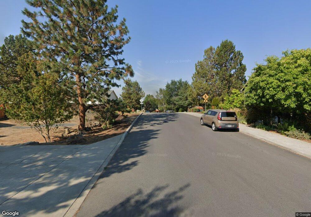 275 SE Cessna Dr, Bend, OR 97702 - photo 1