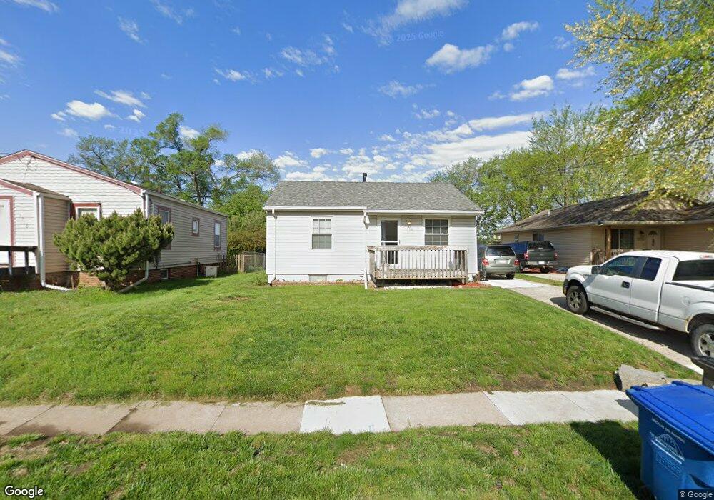 1714 E 27th St, Des Moines, IA 50317 - photo 1