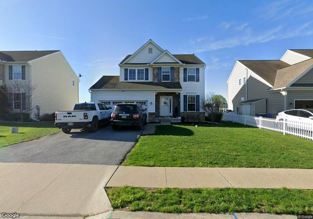 1084 Walnut St unit 6, Honey Brook, PA 19344 - photo 1