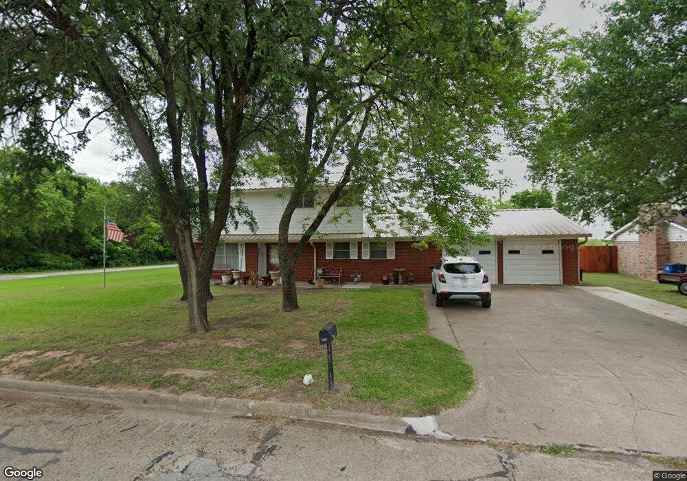 100 Brannan Dr, Ennis, TX 75119 - photo 1