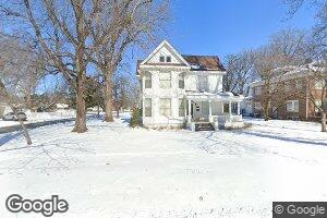 604 E Commercial St, Charleston, MO 63834