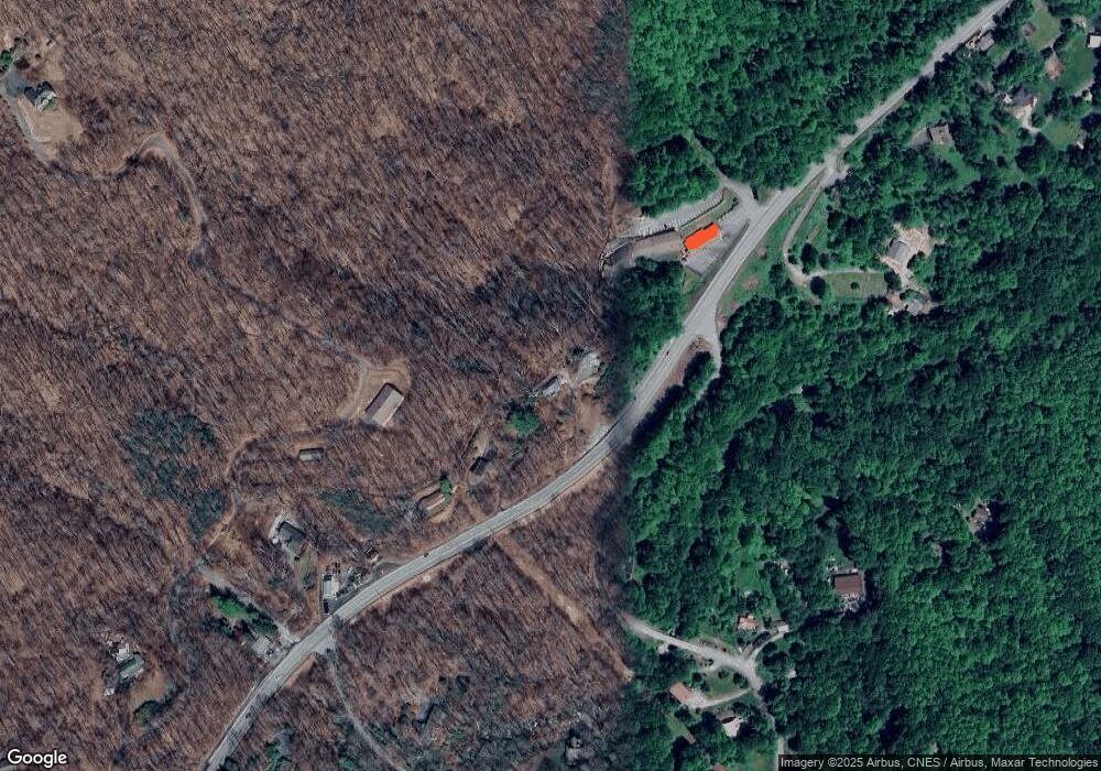 185 Dutch Treat Rd, Banner Elk, NC 28604 - photo 1