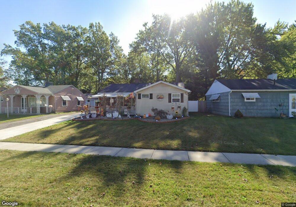 4307 Riverside Dr, Lorain, OH 44055 - photo 1