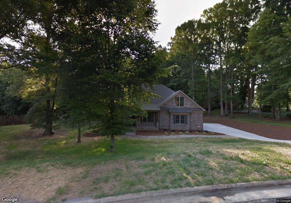 2022 La Dora Dr, High Point, NC 27265 - photo 1