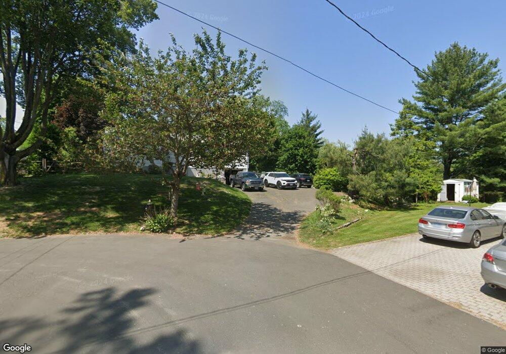 11 Stillview Dr, Greenwich, CT 06831 - photo 1