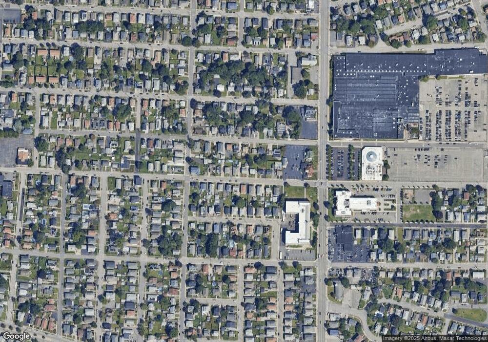 184 Carter Ave, Pawtucket, RI 02861 - photo 1