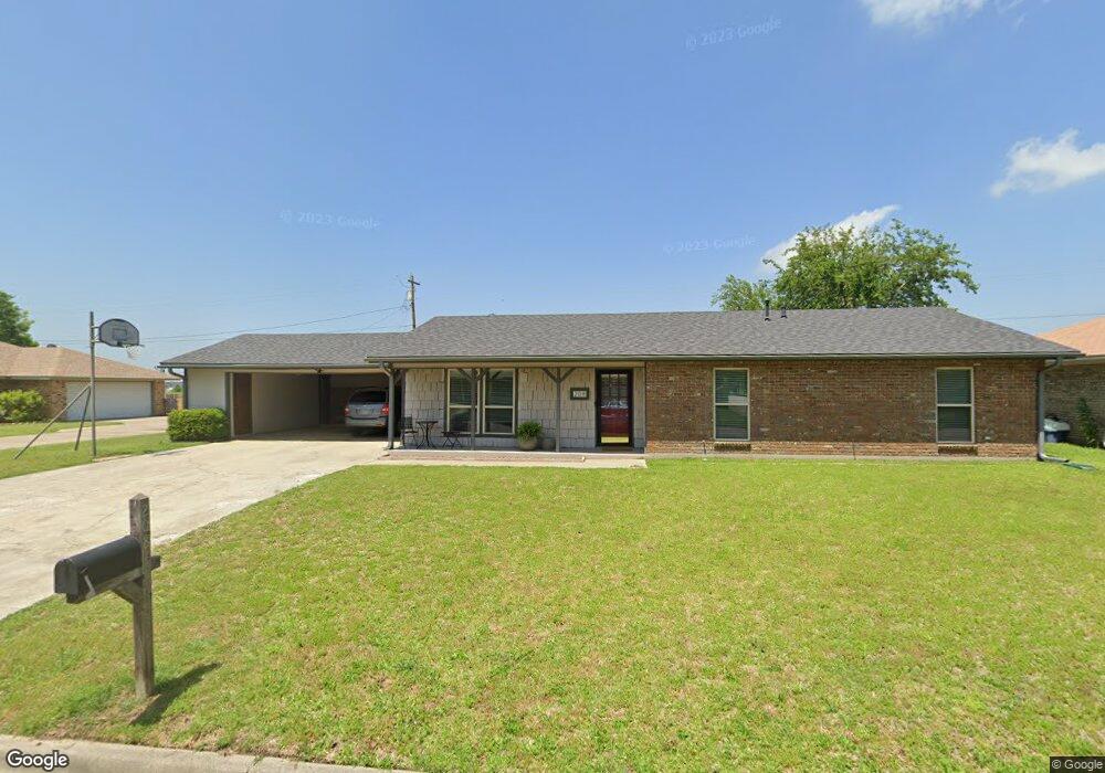 208 Red River Dr, Whitesboro, TX 76273 - photo 1