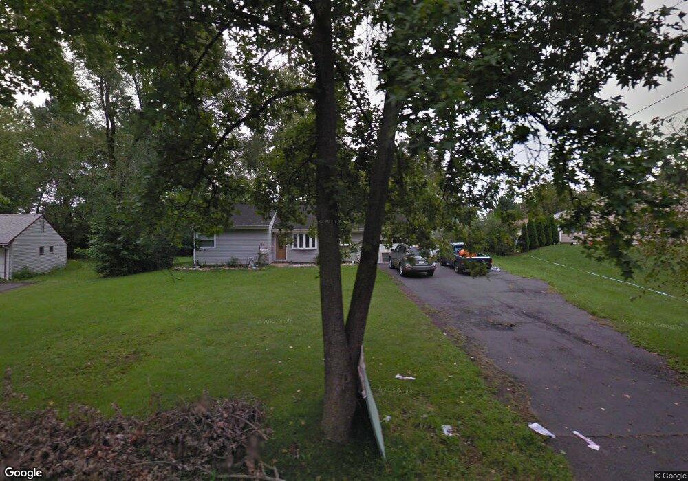 22 Woodrow Rd, Kendall Park, NJ 08824 - photo 1