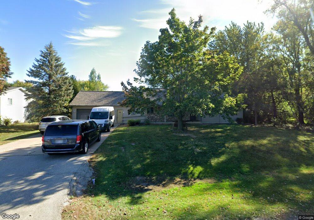 N224 Randys Ln, Appleton, WI 54915 - photo 1