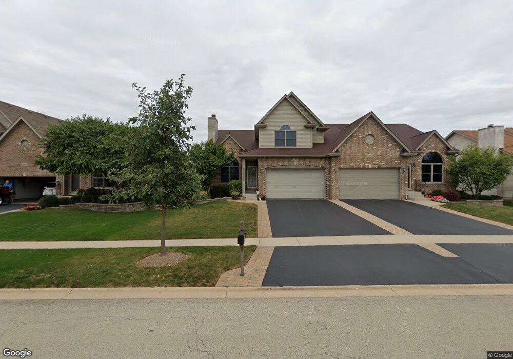 596 Sudbury Cir, Oswego, IL 60543 - photo 1