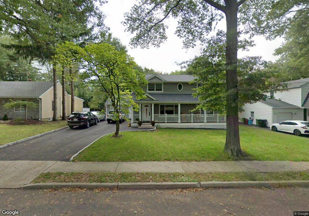 421 Gregory Rd, Paramus, NJ 07652 - photo 1