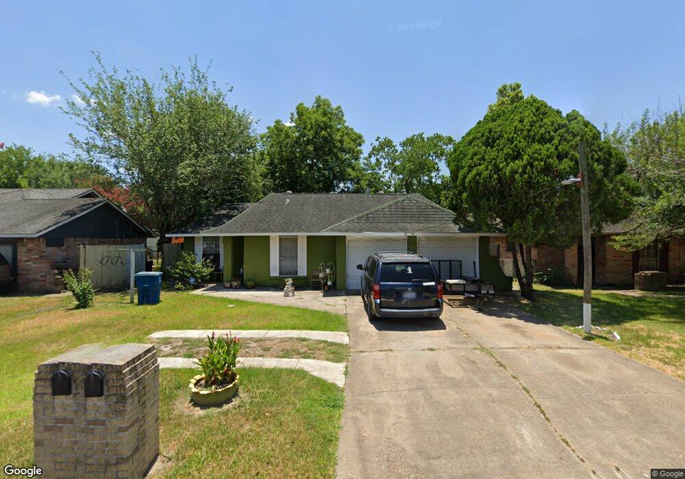 2135 Beaver Bend Rd, Houston, TX 77088 - photo 1