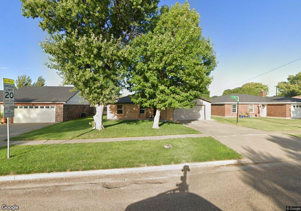 1300 Mills Ave, Dumas, TX 79029 - photo 1