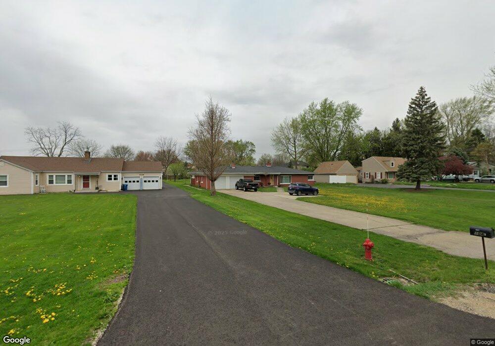 1042 N Randall Rd, Aurora, IL 60506 - photo 1