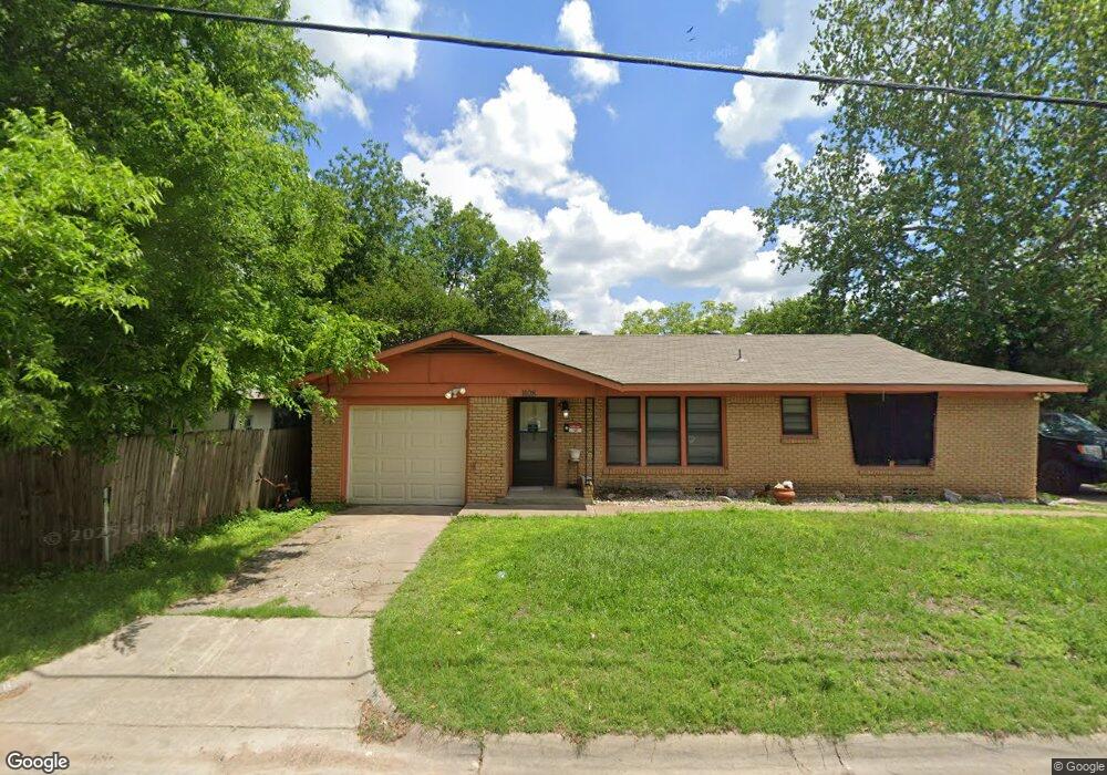 1108 Grand Ave, Cleburne, TX 76033 - photo 1