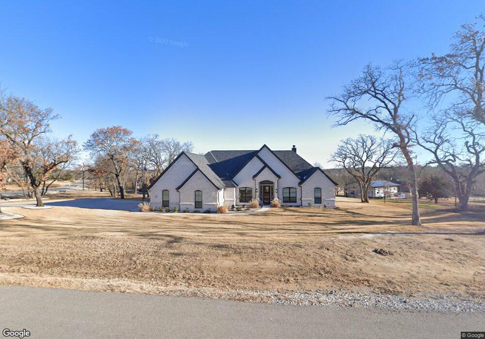 401 Scenic Wood Dr, Azle, TX 76020 - photo 1