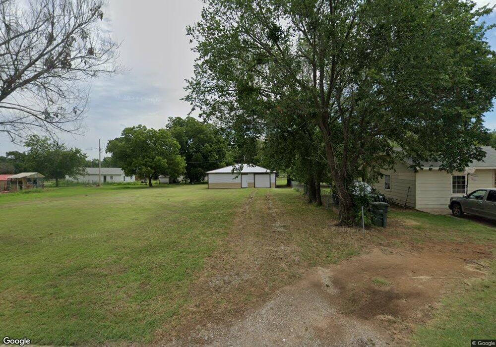 718 5th St, Wilson, OK 73463 - photo 1