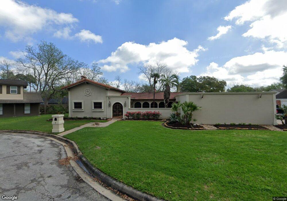 7 Lazy Ln, Bay City, TX 77414 - photo 1