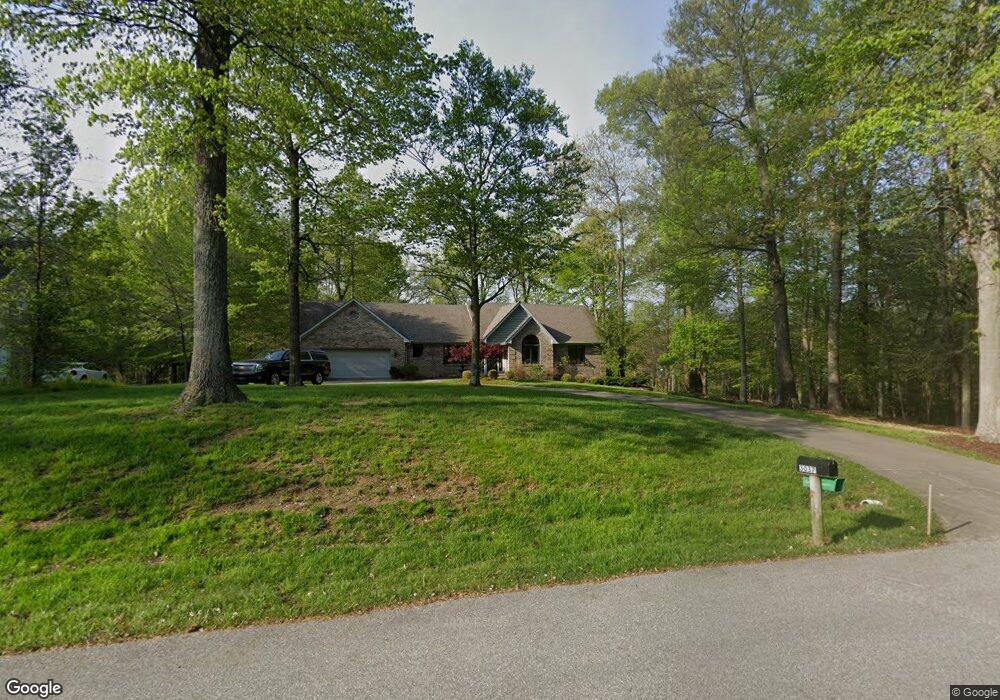 3037 Fairway Dr, Floyds Knobs, IN 47119 - photo 1