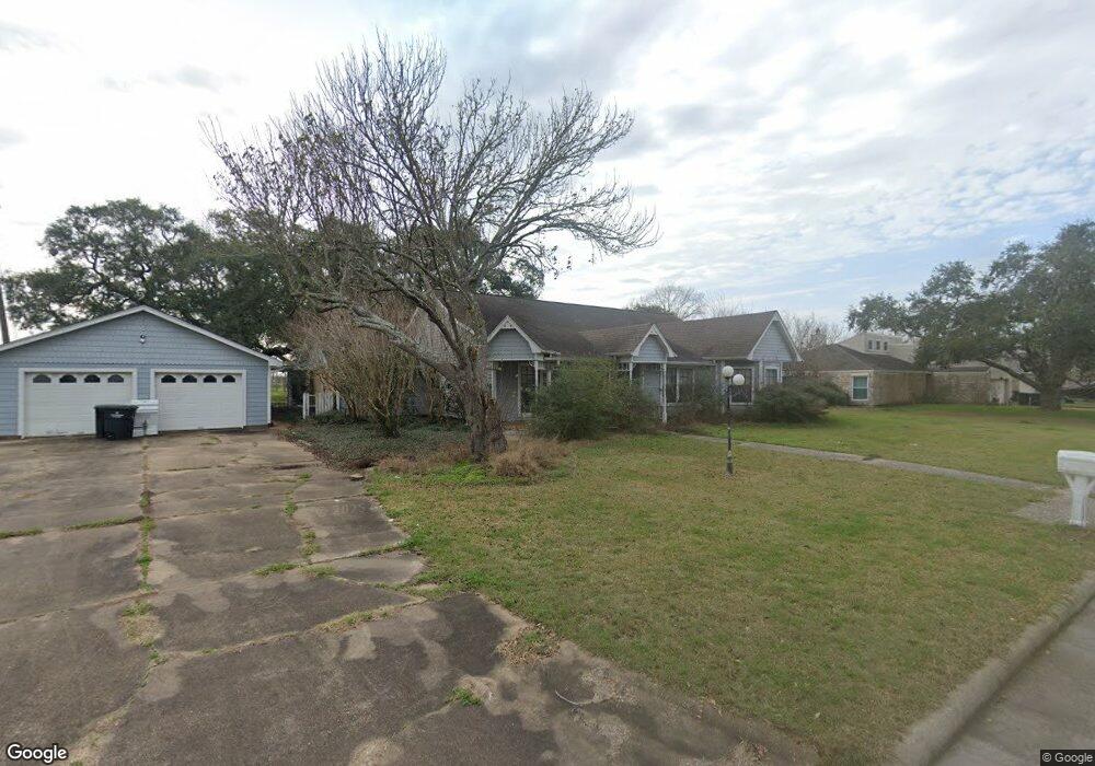 5010 Kentington Dr, Alvin, TX 77511 - photo 1